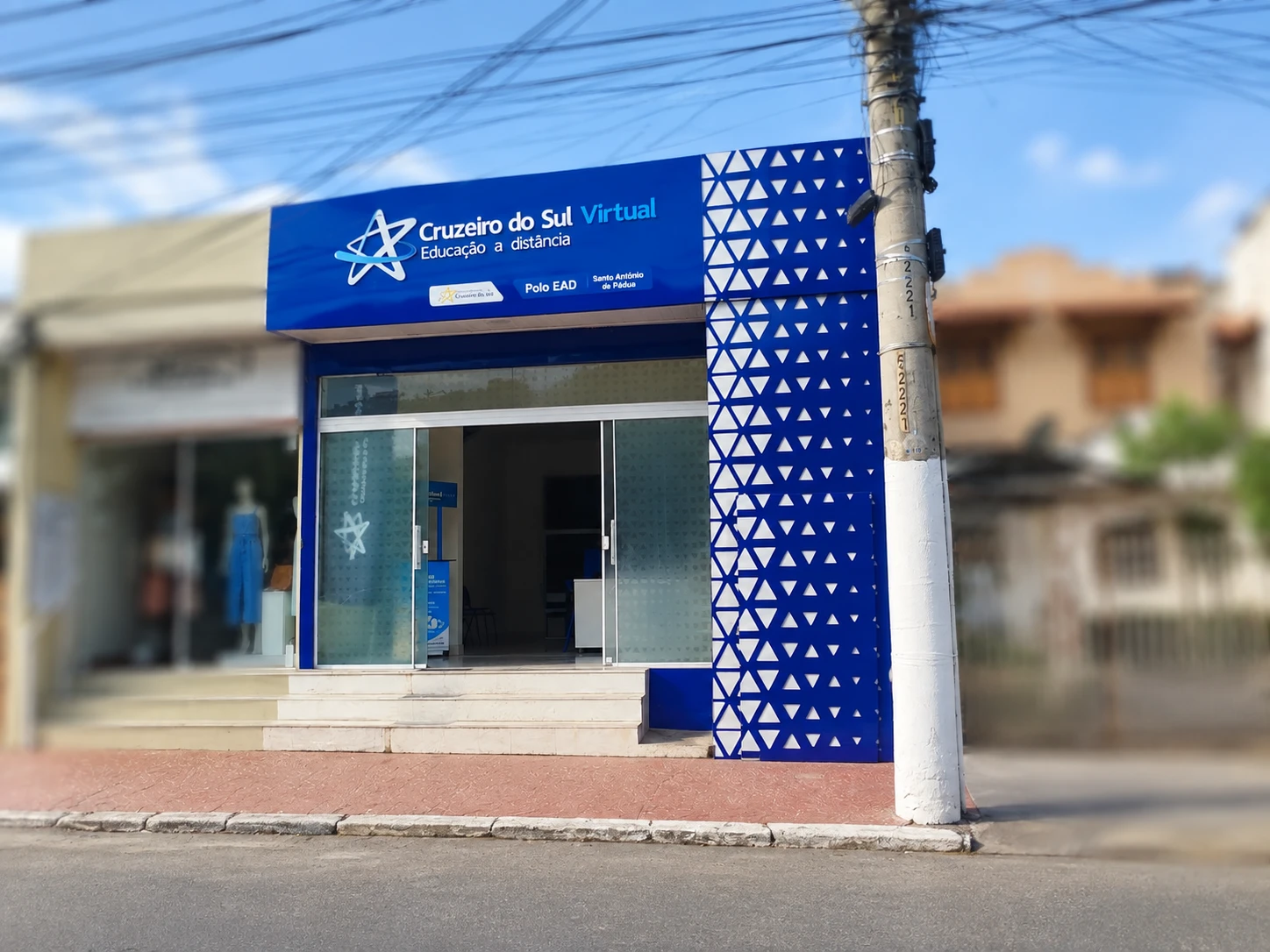 Fachada do polo Santo Antônio de Pádua — RJ
